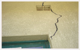 services_wall_cracking2_th
